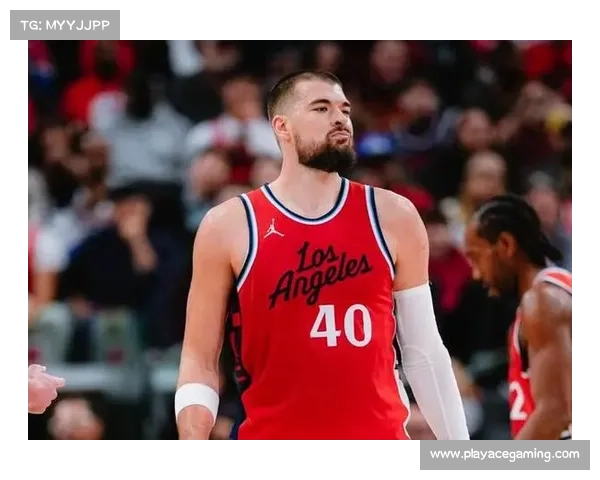 29日NBA红黑榜:快船三节轰炸篮网 小哈达威7记三分爆冷骑士 29日NBA红黑榜:快船三节轰炸篮网 小哈达威7记三分爆冷骑士