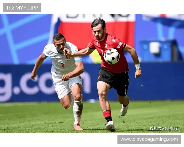 欧洲杯惊天逆袭 一人力敌三名对手勇敢破门震撼全场 欧洲杯惊天逆袭 一人力敌三名对手勇敢破门震撼全场